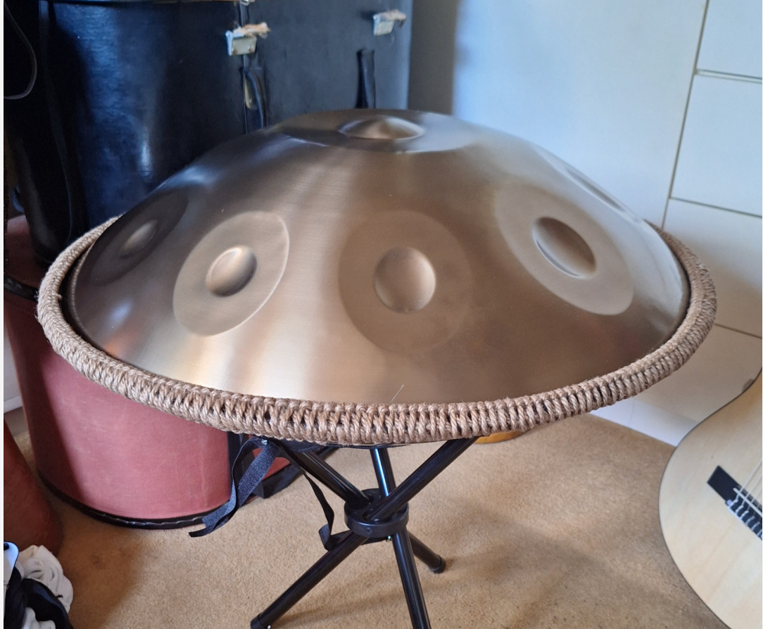 Photo d’un handpan transmise avec les avis, vue 6